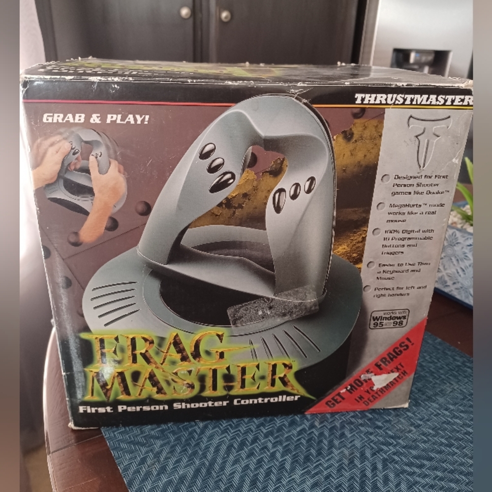 Vintage Thrustmaster Frag Master Shooter Controller